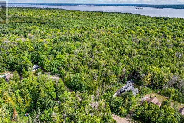 38 Lasalle Trail, Tiny, ON, photo 3
