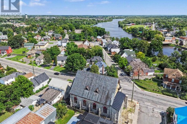 38 Main Street E, Mississippi Mills, ON, photo 3
