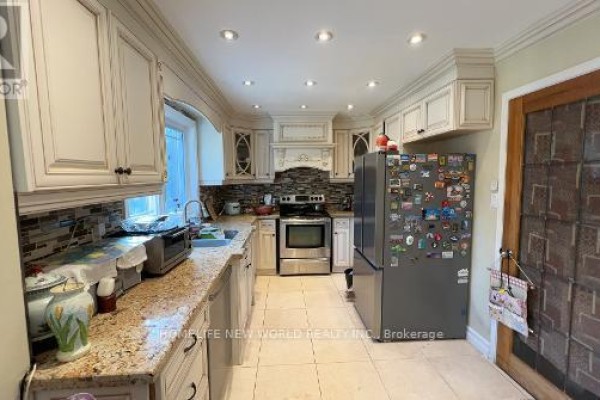 38 Marcelline Crescent, Toronto, ON M2K2V7 Photo 2