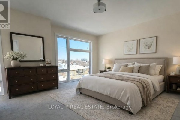 38 Monclova Road, Toronto, ON M3M0A6 Photo 4