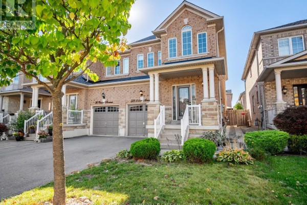 Laundry room - 38 Orion Avenue, Vaughan, ON L4H0B3 Photo 2