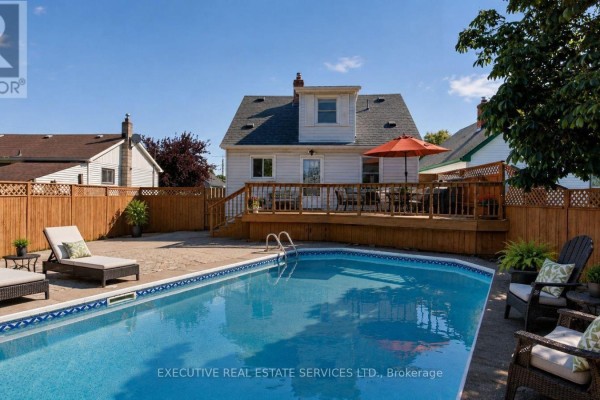 38 Parker Street, St  Catharines, ON, photo 2
