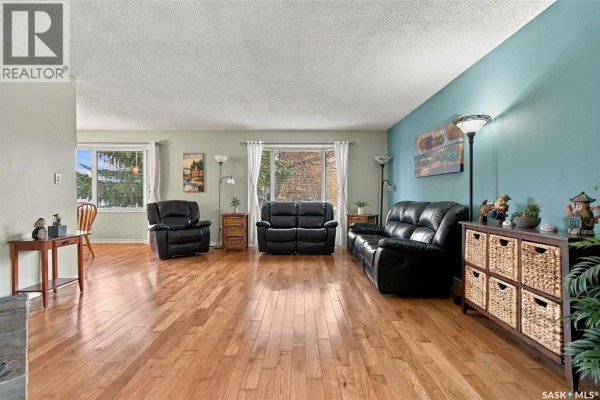 Bedroom - 38 Petersmeyer Street, Regina, SK S4R7P7 Photo 5