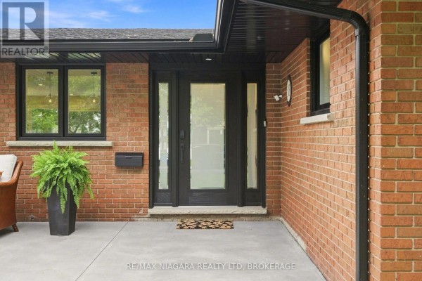 38 Royal Henley Boulevard, St  Catharines, ON, photo 3