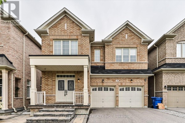 38 Russell Parker Crescent, Aurora