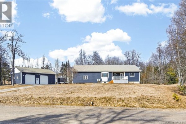 Storage - 38 Sheila, Berry Mills, NB E1G4X4 Photo 2