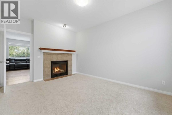Family room - 38 Silverado Skies Crescent Sw, Calgary, AB T2X0J5 Photo 3