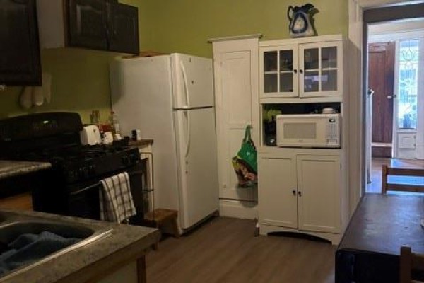 4pc Bathroom - 38 Spadina Avenue, Hamilton, ON L8M2W9 Photo 5