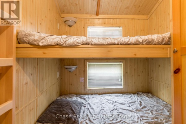 38 Temagami Trail, Wasaga Beach, ON, photo 2