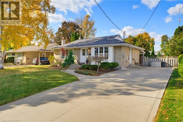 3pc Bathroom - 38 Varadi Avenue, Brantford, ON N3R3N3 Photo 2