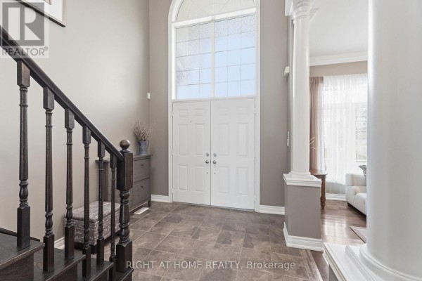 38 Weaver Drive, Hamilton, ON, photo 3