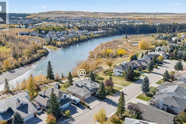 Residential for sale at 38 West Mitford Crescent, Cochrane, AB - MLS® 7AD8cu