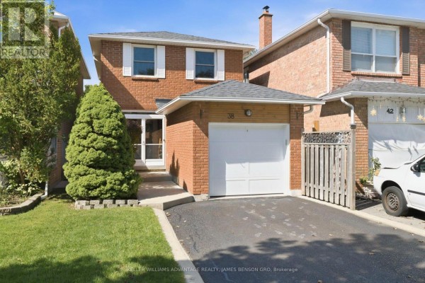 Bathroom - 38 White Boulevard, Vaughan, ON L4J5Z3 Photo 2