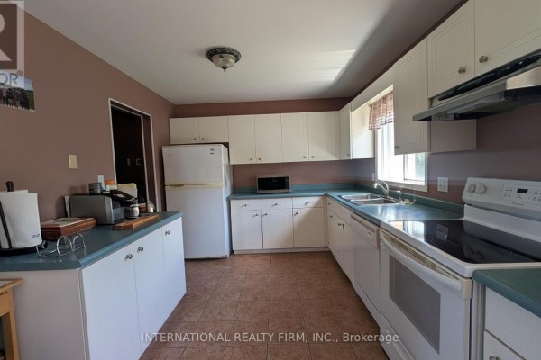 38 Windle Village Crescent, Thorold, ON L2V4Z6 Photo 4