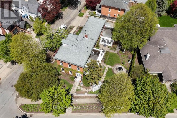 38 Yates Street, St  Catharines, ON, photo 2