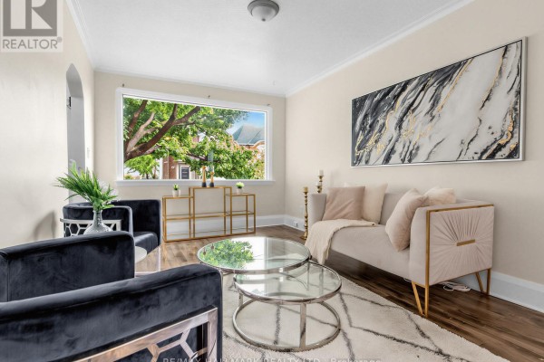 Bedroom 2 - 38 Ypres Road, Toronto, ON M6M1N9 Photo 4