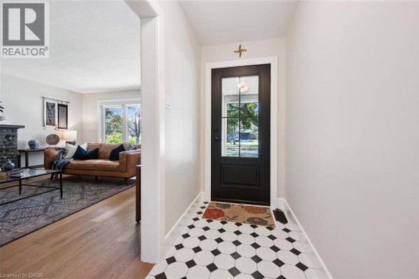 Recreation room - 38 Yule Place, Kitchener, ON N2B2J8 Photo 5