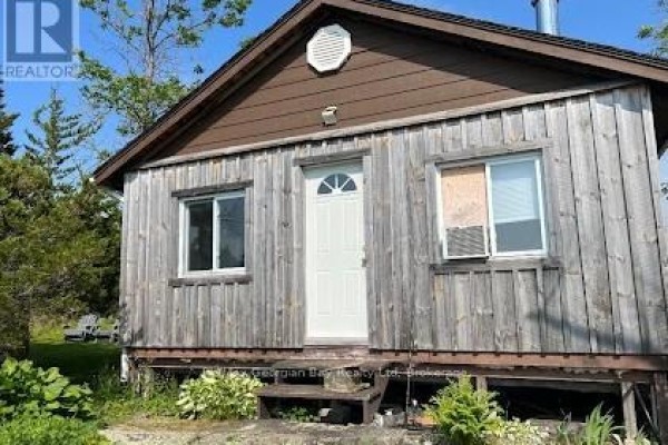 380 2 Island, Georgian Bay, ON L0K1S0 Photo 5