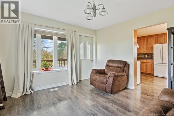 Kitchen - 380 Centrale, Memramcook, NB E4K3S5 Photo 5