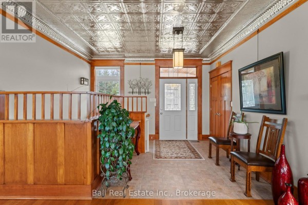 Bedroom 3 - 380 County Road 49, Trent Lakes, ON K0M1A0 Photo 4