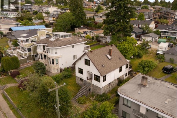 380 Delta Avenue, Burnaby, BC V5B3C5 Photo 4