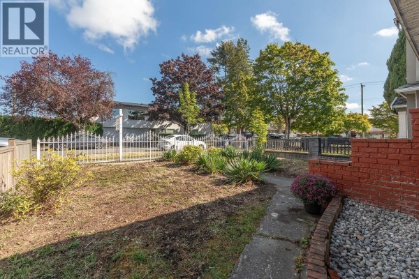 380 E 58th Avenue, Vancouver, BC V5X1V9 Photo 4