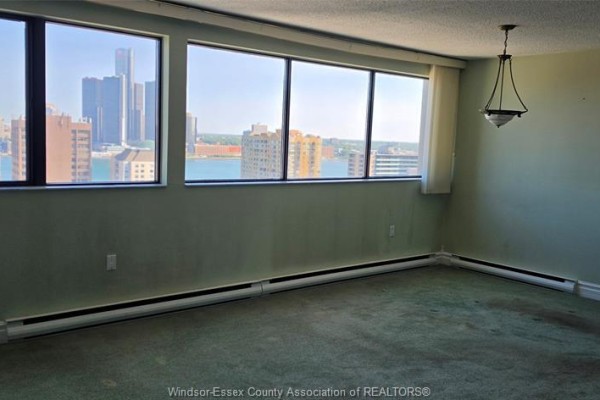 Living room - 380 Pelissier Street Unit# 1806, Windsor, ON N9A6V7 Photo 5