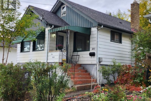 380 Queen Street, Thunder Bay