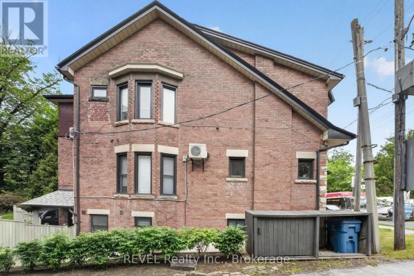 Utility room - 380 Spadina Road, Toronto, ON M5P2V9 Photo 4
