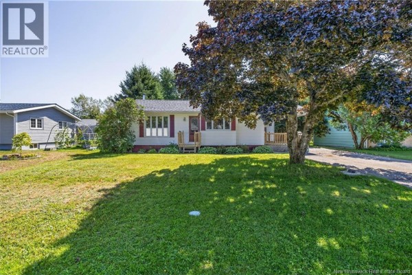 380 Sunset Avenue, Miramichi, NB, photo 2