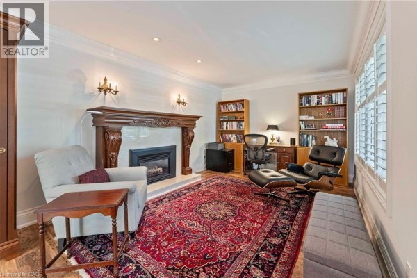 Family room - 380 Watson Avenue, Oakville, ON L6J3V8 Photo 5