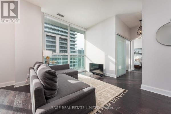 Kitchen - 3801 - 33 Shore Breeze Drive, Toronto, ON M8V0G1 Photo 3