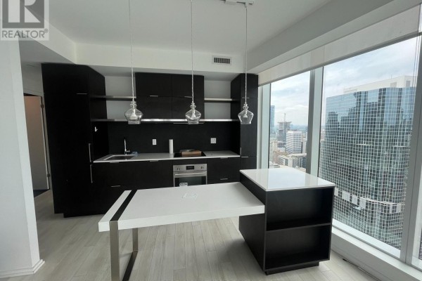 Primary Bedroom - 3802 - 197 Yonge Street, Toronto, ON M5B0C1 Photo 4