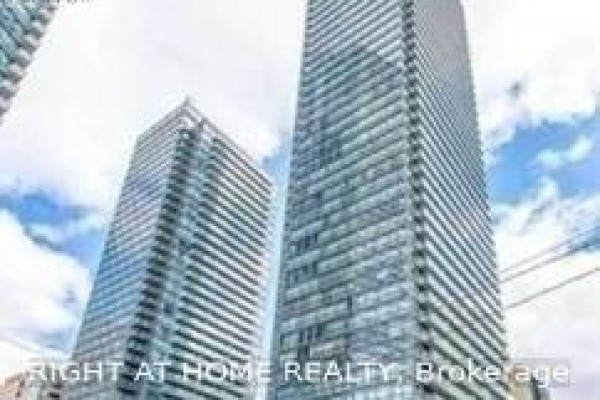 3804 - 38 Grenville Street, Toronto