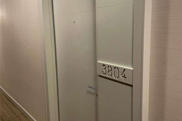 Bedroom 2 - 3804 - 38 Grenville Street, Toronto, ON M4Y1A5 Photo 5
