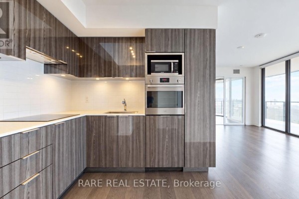 Kitchen - 3805 - 11 Wellesley Street, Toronto, ON M4Y0G4 Photo 3