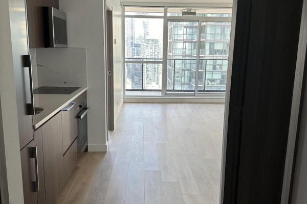 Living room - 3805 - 38 Widmer Street, Toronto, ON M5V0P7 Photo 3
