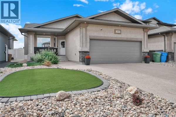 Residential for sale at 3805 Green Moss Bay, Regina, SK - MLS® y8l2QW