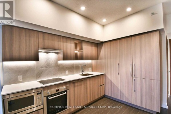 Kitchen - 3807 - 19 Bathurst Street, Toronto, ON M5V0N2 Photo 3