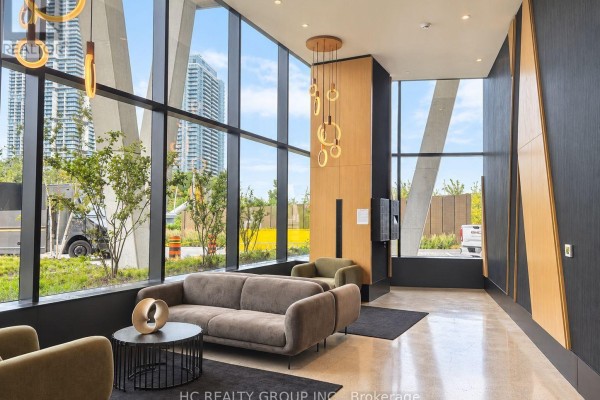 3808 - 2920 Highway 7 Road, Vaughan, ON L4K0P4 Photo 4