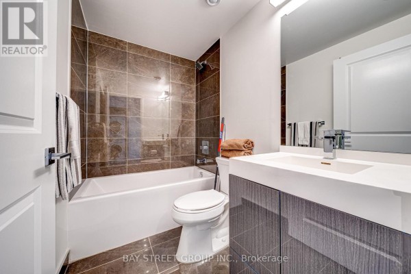 Bedroom 2 - 3809 - 251 Jarvis Street, Toronto, ON M5B0C3 Photo 5