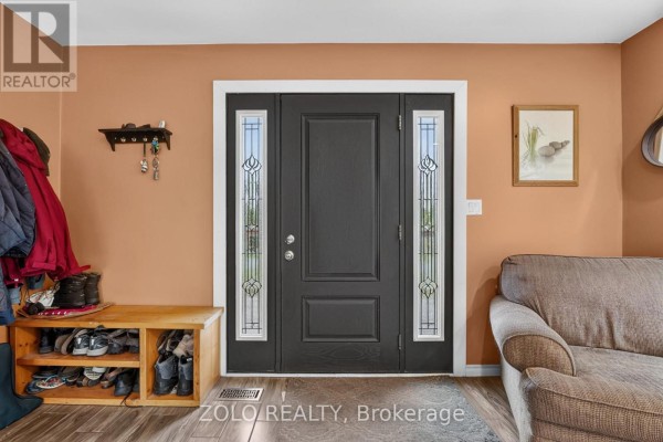 Bedroom 4 - 381 Beachview Avenue, Fort Erie, ON L2A4L9 Photo 3