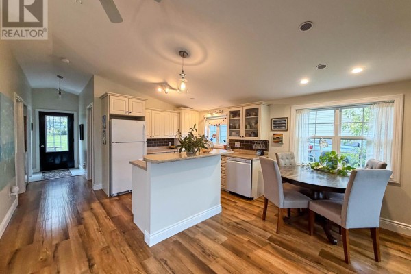 Kitchen - 381 Chestnut Avenue, Summerside, PE C1N2E8 Photo 5