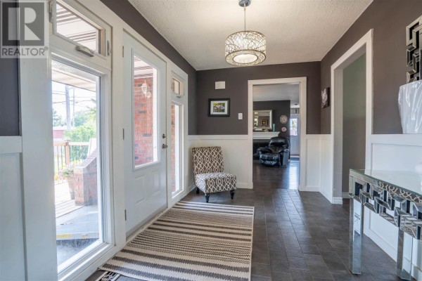 3810 Queen St E, Sault Ste  Marie, ON, photo 3