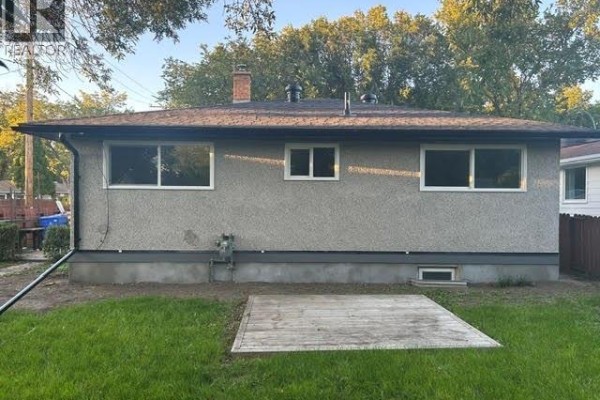 Primary Bedroom - 3811 Van Horne Avenue, Regina, SK S4S1M5 Photo 4