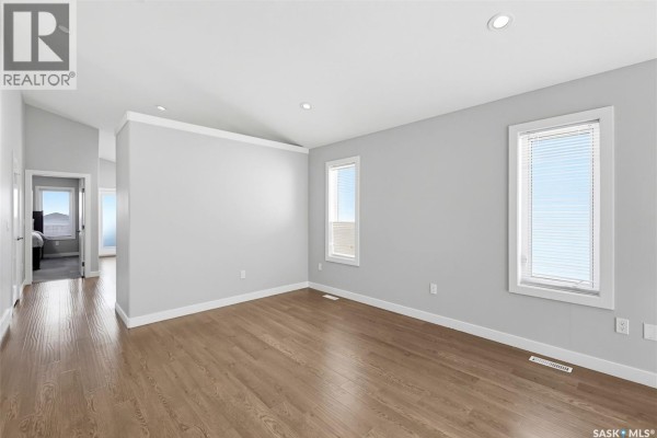 Dining room - 3814 33rd Street W, Saskatoon, SK S7R0M1 Photo 4