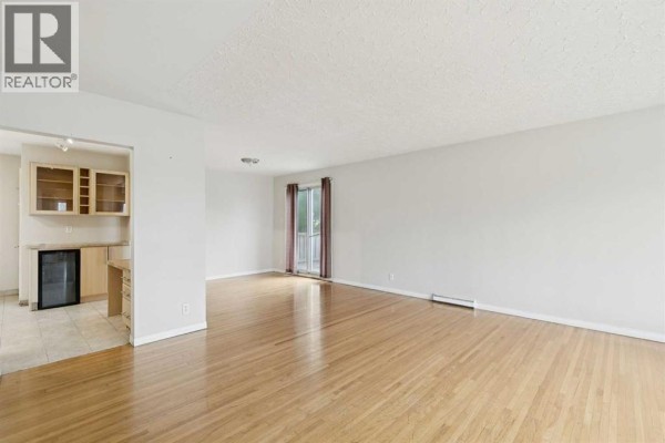 Den - 3816 26 Avenue Sw, Calgary, AB T3E0N8 Photo 5