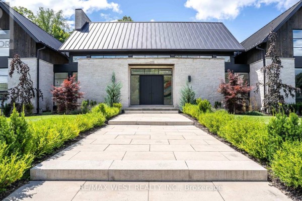 3819 Deer Trail, London South, ON, photo 3