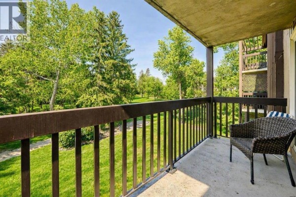 Dining room - 382, 8948 Elbow Drive Sw, Calgary, AB T2V0H9 Photo 2