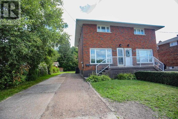382 Farwell Ter, Sault Ste  Marie, ON, photo 3